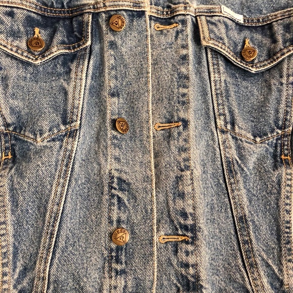 80’s Guess Jean Jacket 🔽❓ - Picture 9 of 10